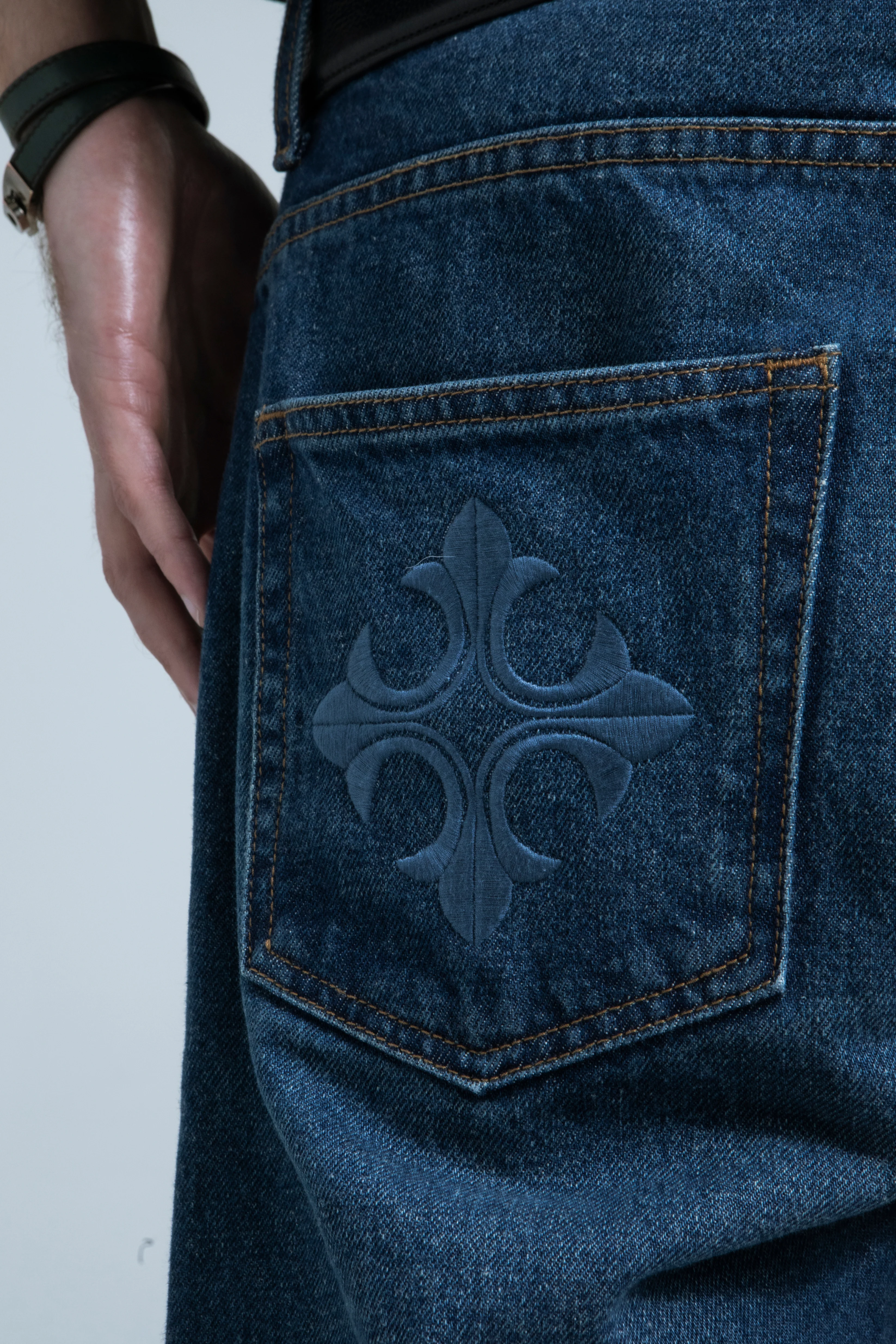 Nomad Studded Denim - Indigo - Image 4